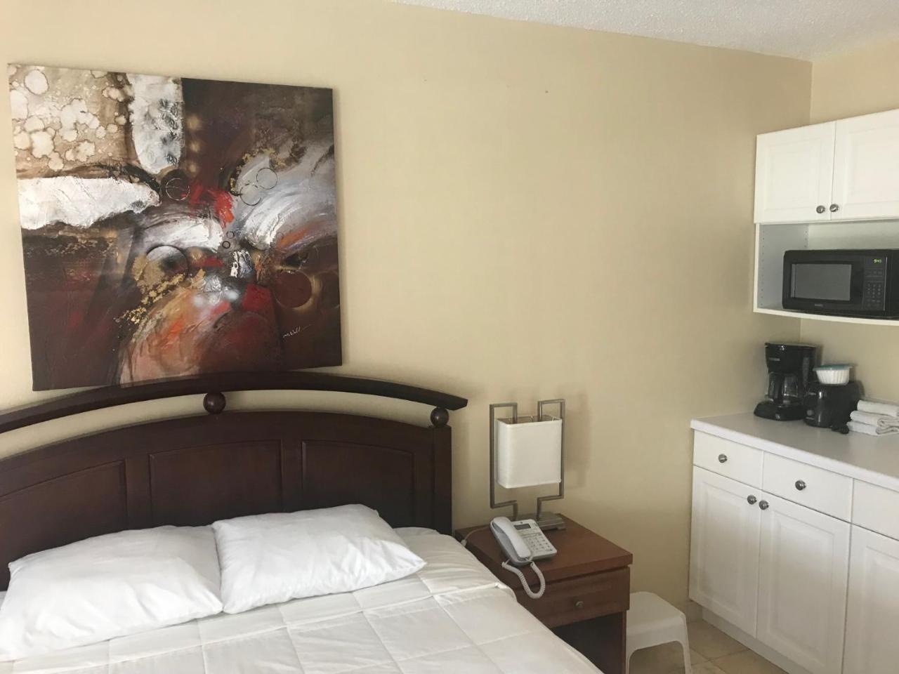 Wave Beach Vacation Rentals Pompano Beach Exterior foto
